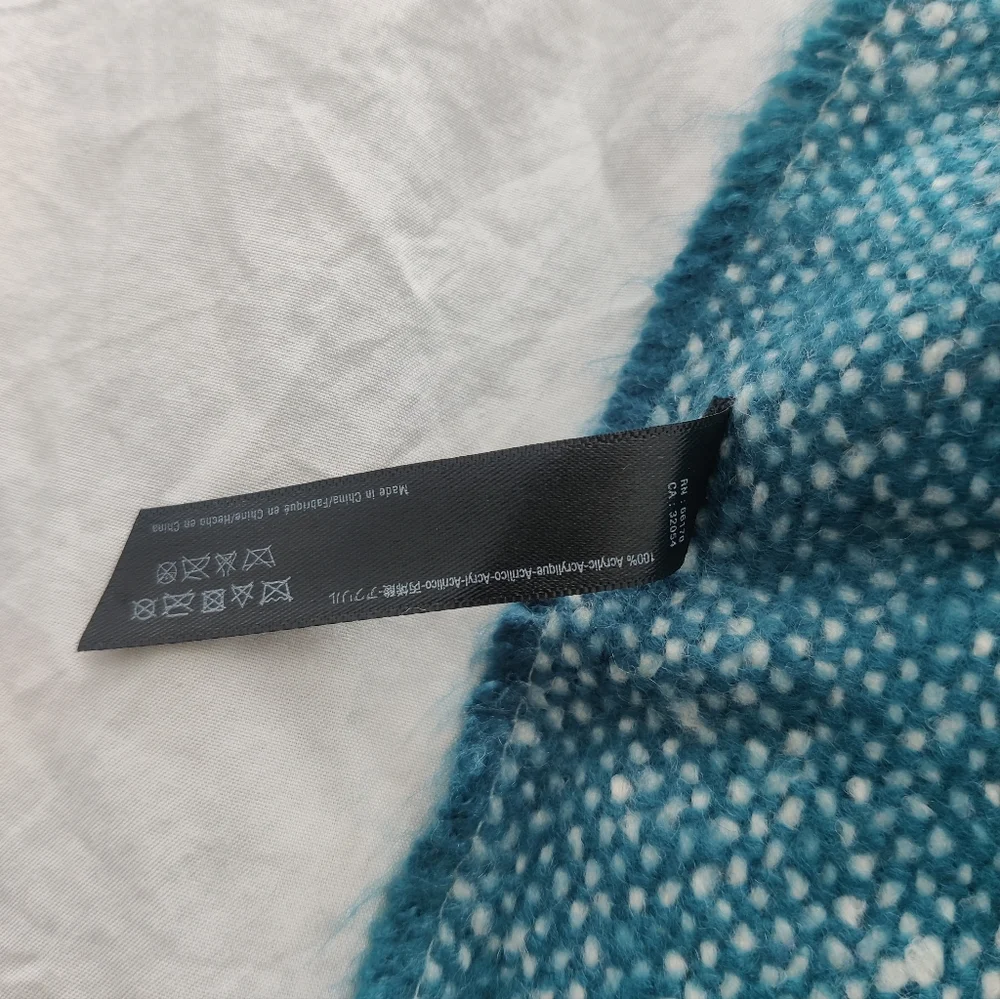 *UNIQLO* Color Block Scarf With Fringes - Picture 2 of 3